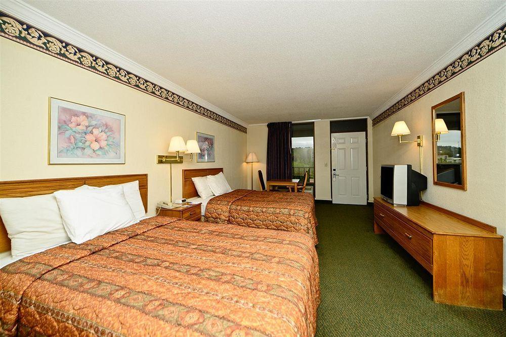 Americas Best Value Inn - Somerset Exterior foto